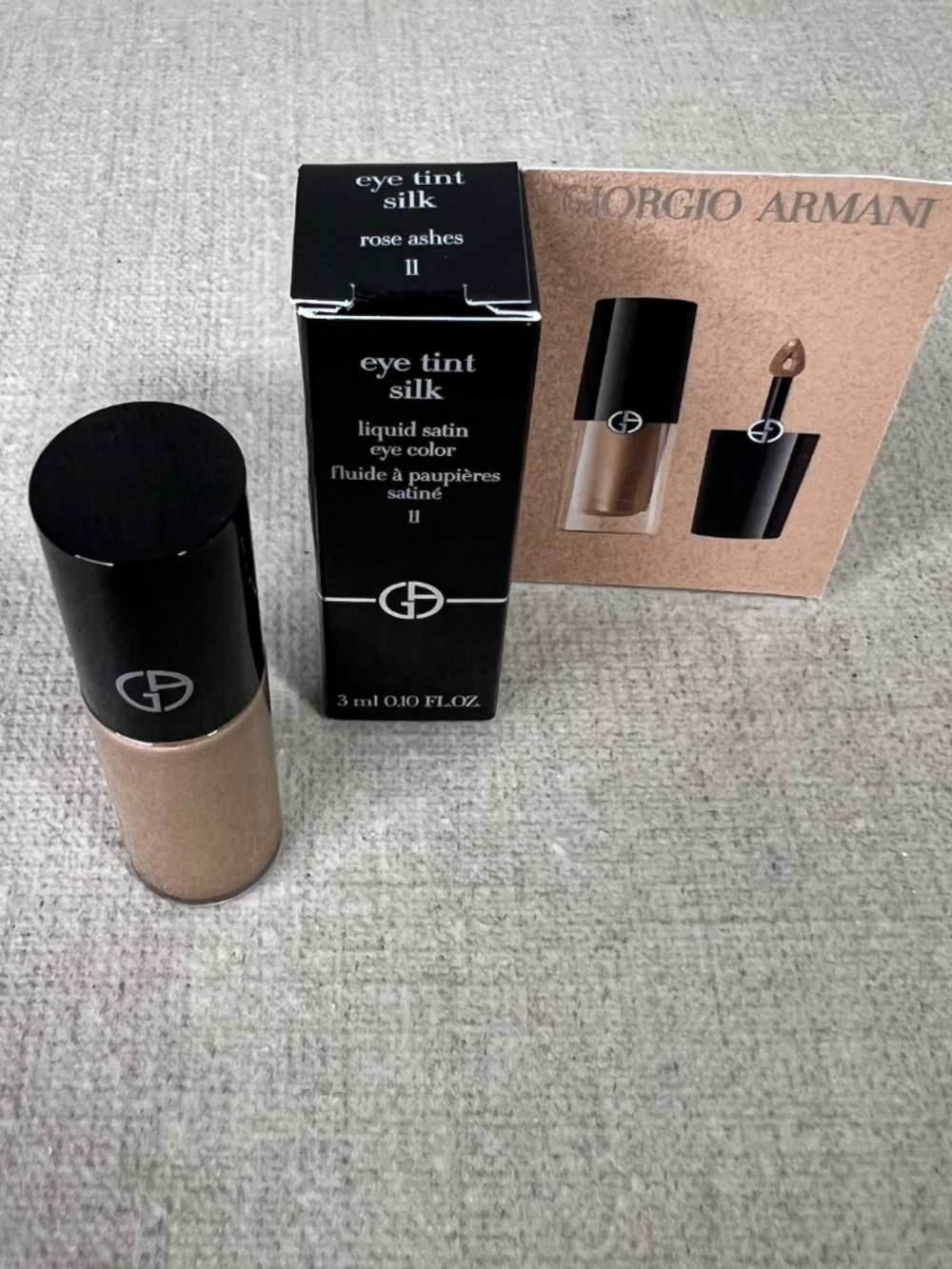 ❤️ Armani Beauty Eye Tint Long-Lasting Liquid Eyeshadow mini - Picture 3 of 9